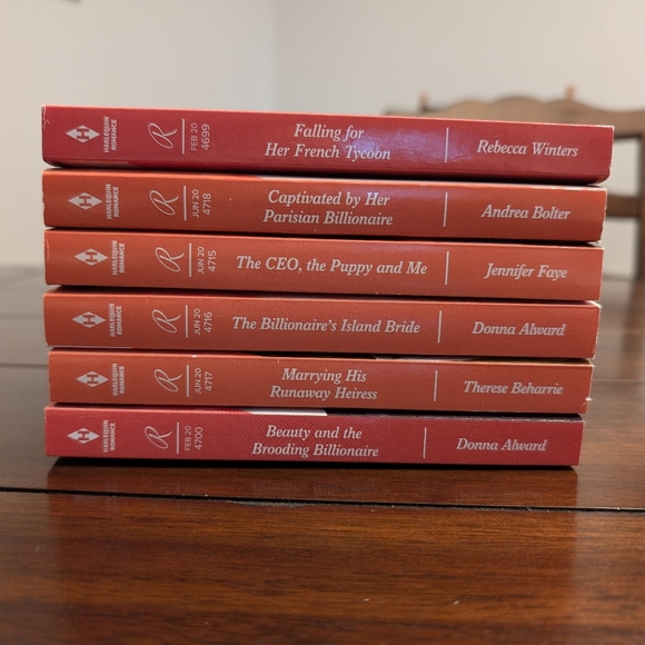 Harlequin Romance Novel Bundle - Picture 2 of 2